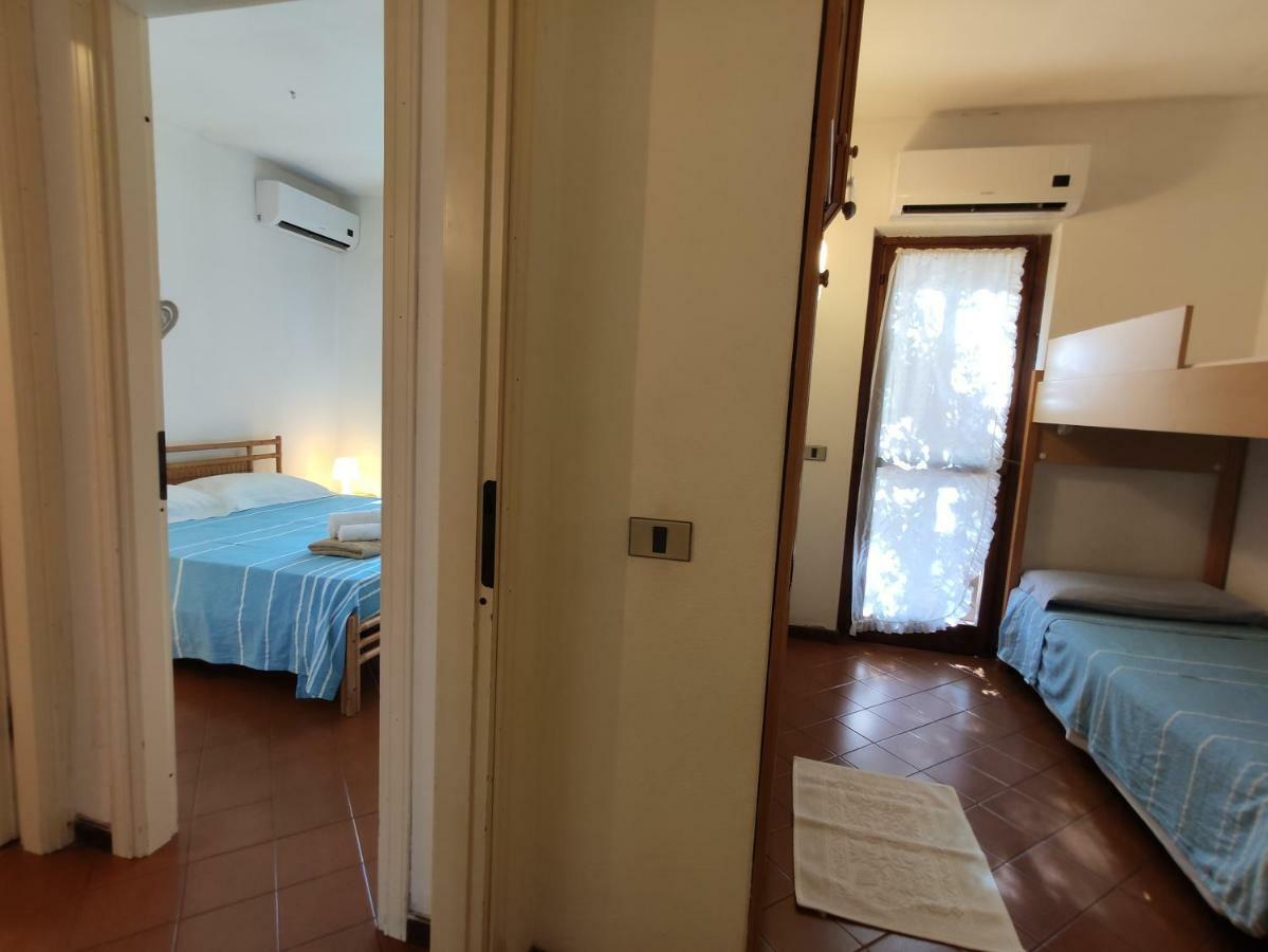 Villino Sunshine Villa Санта Маргерита ди Пула Екстериор снимка